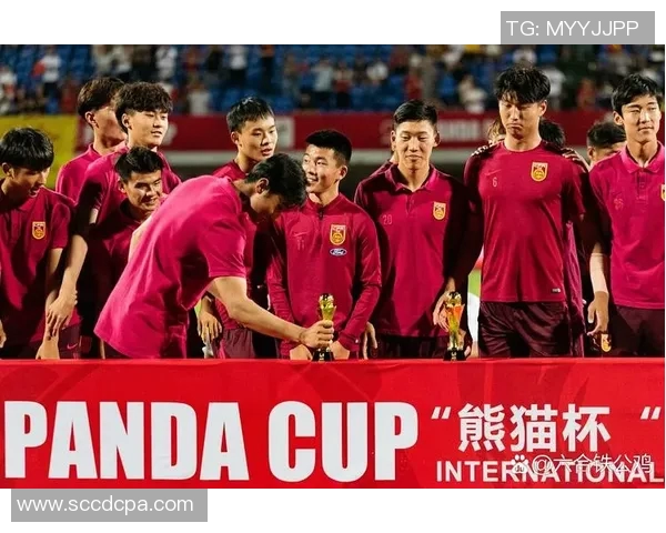 中国足球迎战印尼队全力争胜展现实力与团队精神